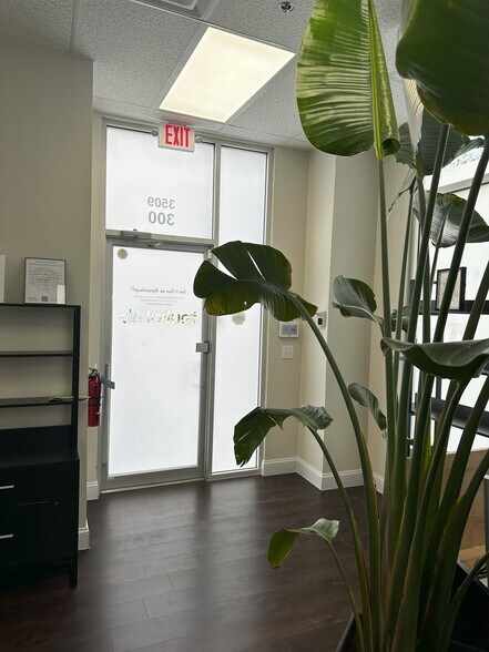 More Photos Of 3509 Elgin St, Houston Apartments For Lease