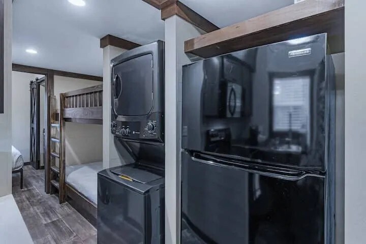 More Photos Of Bible Gulf Rd rd, Menlo Hotel For Sale