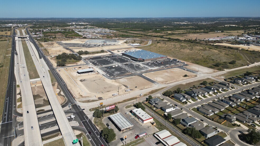 More Photos Of 595 Highway 183, Liberty Hill Land For Lease