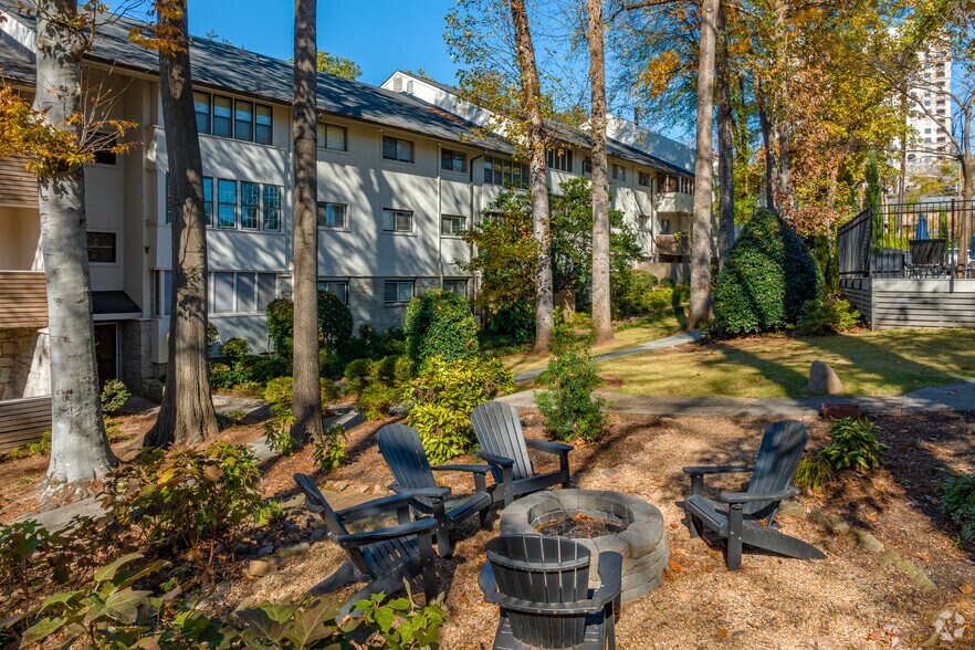 More Photos Of 55 Pharr Rd NW, Atlanta Apartments For Sale