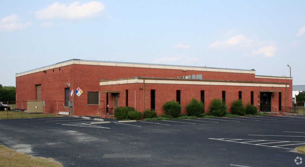 More Photos Of 2084 W Highway 70, Goldsboro Manufacturing For Lease