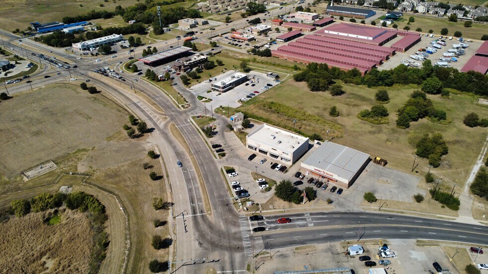 More Photos Of 1900 W Everman Pky, Fort Worth Storefront Retail Office For Sale