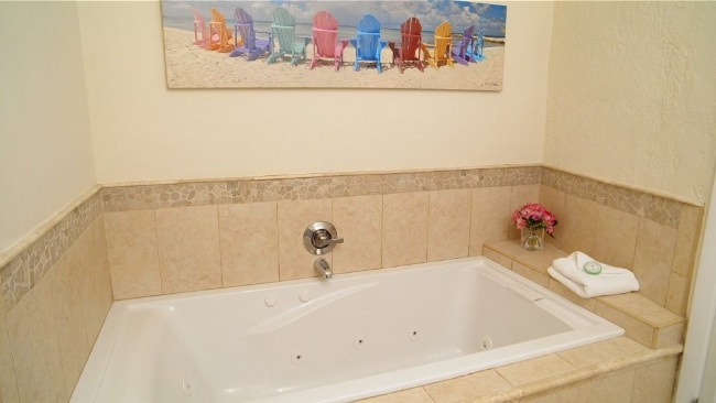 More Photos Of 198 Harborview Dr, Tavernier Hotel For Sale