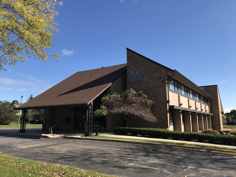 More Photos Of 4061 N Main St, Racine Office For Lease