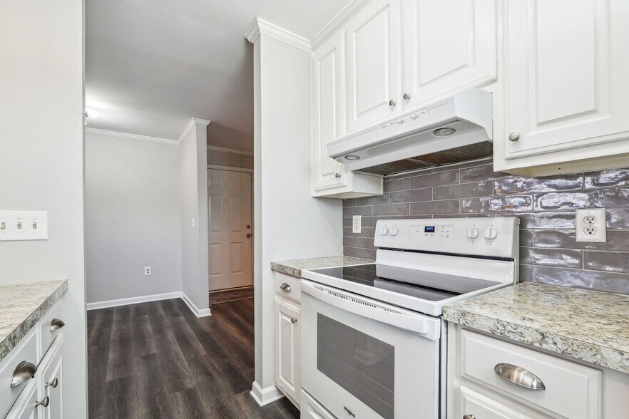 2071 Defoors Ferry Road NW, Atlanta, GA 30318 Apartments For Sale