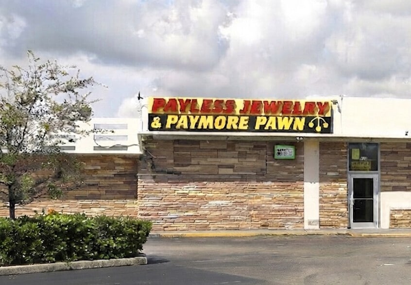 More Photos Of 945-951 W Sunrise Blvd, Fort Lauderdale Freestanding For Lease