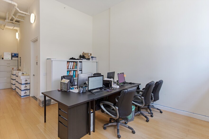 More Photos Of 2728 Thomson Ave, Long Island City Apartments For Sale