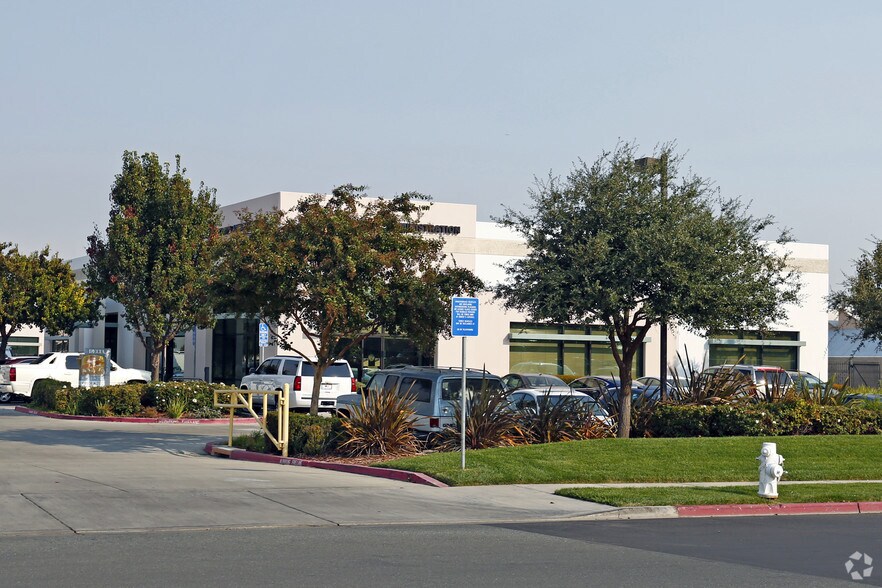 More Photos Of 2508 Verne Roberts Cir, Antioch Research And Development For Sale