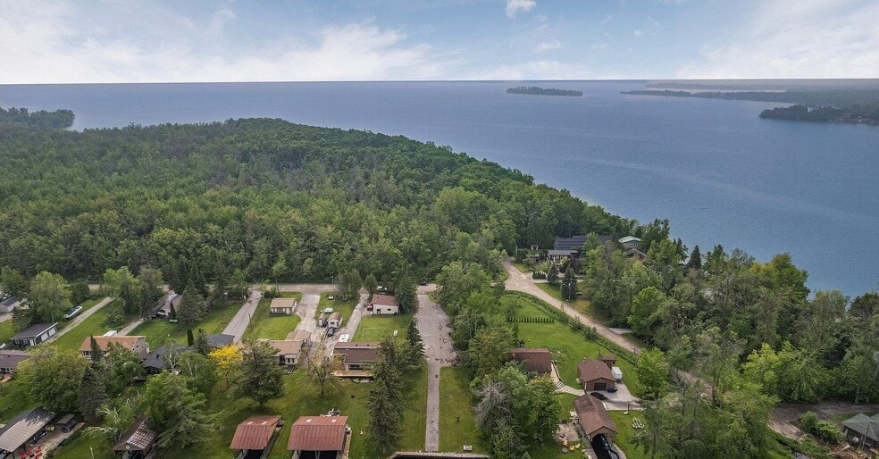 More Photos Of 1000 Strawberry Island, Rama Land For Sale