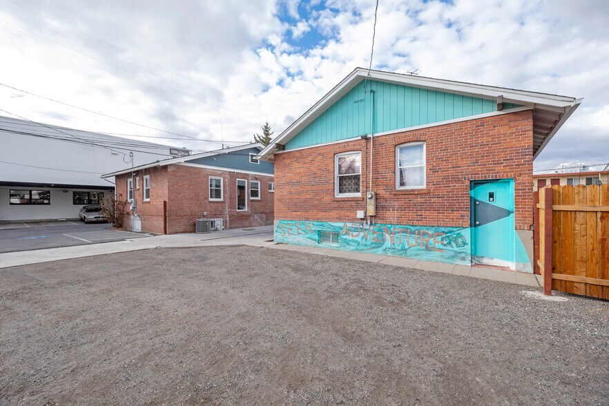 More Photos Of 22 W Taylor St, Reno Office For Sale