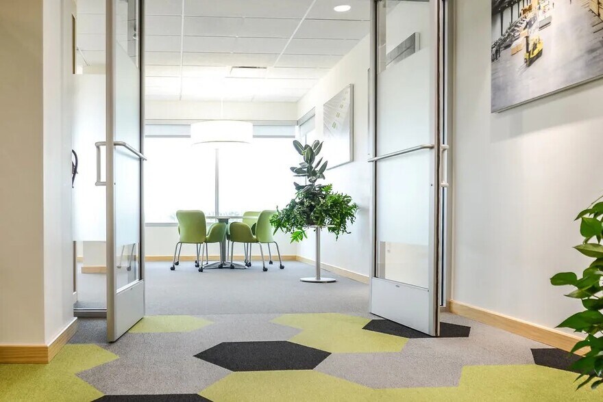 More Photos Of 250 S 5th St, Boise Office For Lease