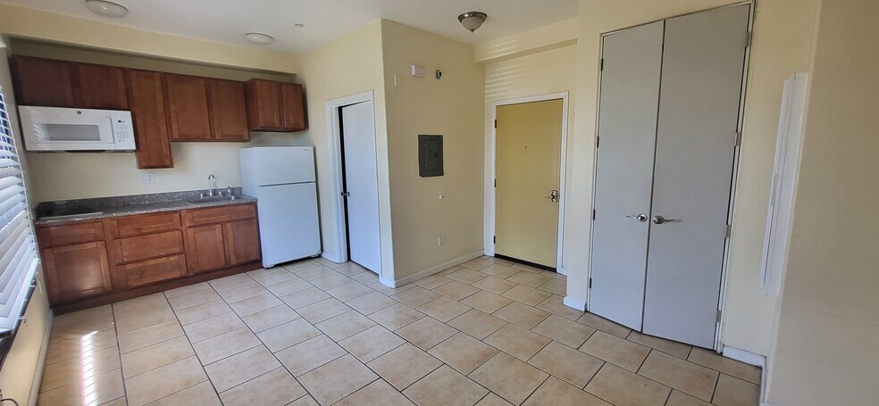 More Photos Of 30 W Beach St, Watsonville Apartments For Lease