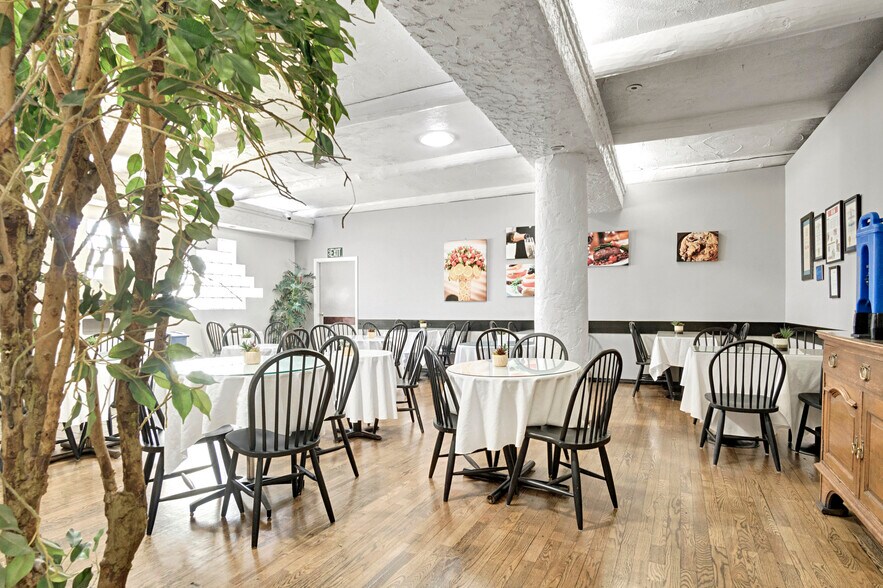 More Photos Of 2214 Stoner Ave, Los Angeles Freestanding For Lease