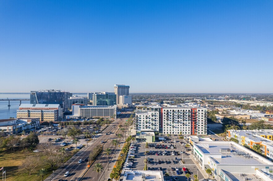 More Photos Of 200 Riverside Ave, Jacksonville Apartments For Lease