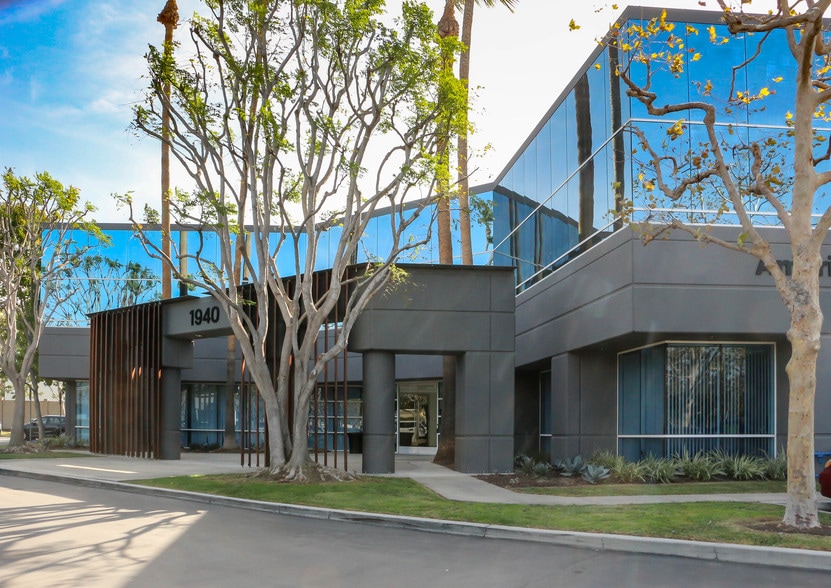 Primary Photo Of 1940 E Deere Ave, Santa Ana Office For Lease