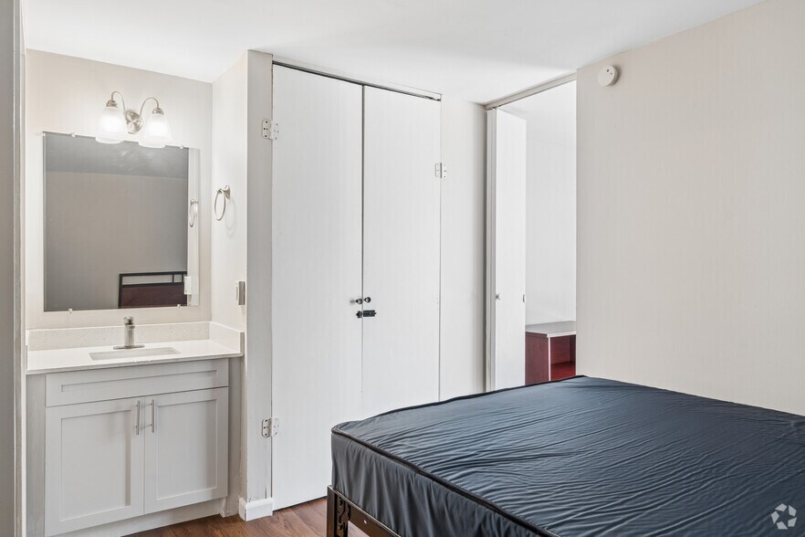 More Photos Of 600 Martin Luther King Jr Blvd, Chapel Hill Apartments For Sale