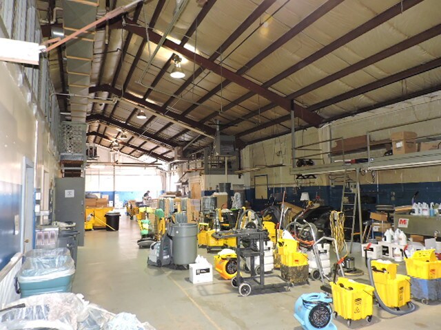 More Photos Of 419 N Westwood Ave, Toledo Light Distribution For Sale