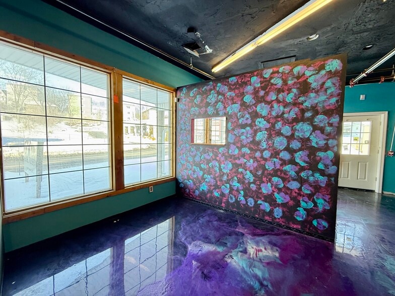 More Photos Of 118 Cambridge St, Worcester Unknown For Lease