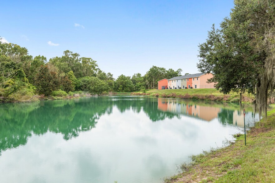 More Photos Of 1599 NW 29th Rd, Gainesville Multifamily For Sale