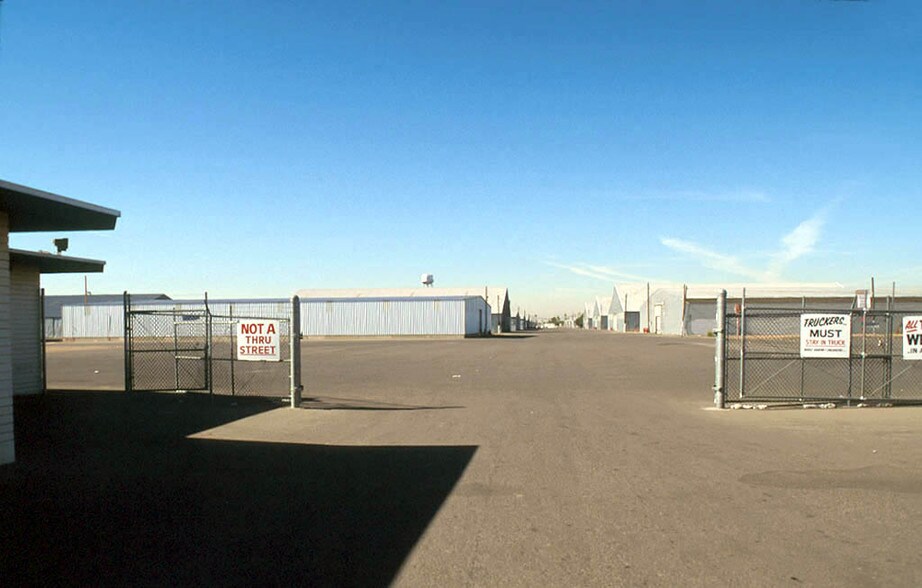 More Photos Of 5220 N 51st Ave, Glendale Warehouse For Lease