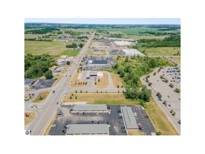 More Photos Of 7312-7320 N Alger Rd, Alma Office For Lease