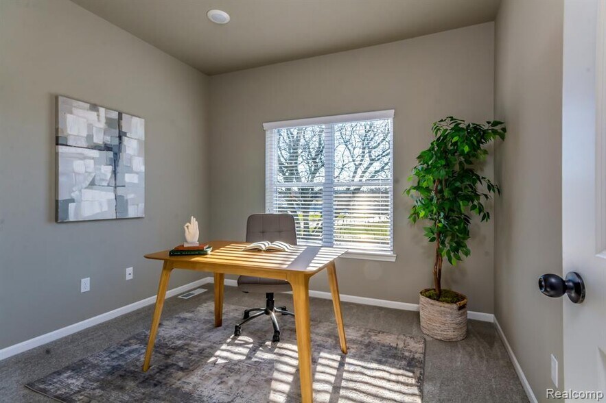 More Photos Of 1251 E Woodward Heights Blvd, Hazel Park Apartments For Sale