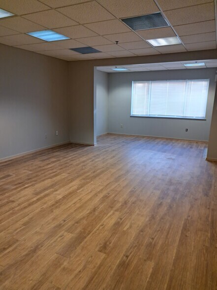 More Photos Of 94 Bayard St, New Brunswick Apartments For Lease