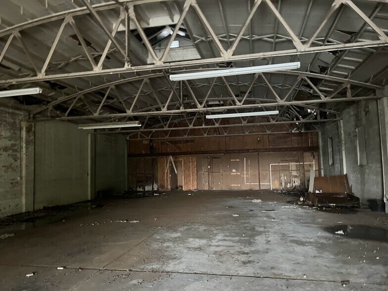 More Photos Of , Columbus Unknown For Sale