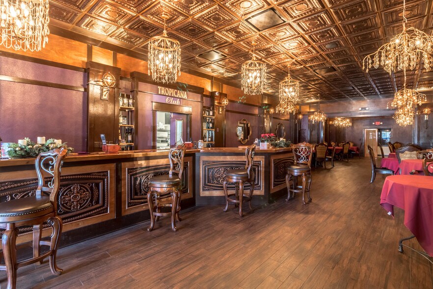 More Photos Of 400 E Nelson Ave, Defuniak Springs Hotel For Sale