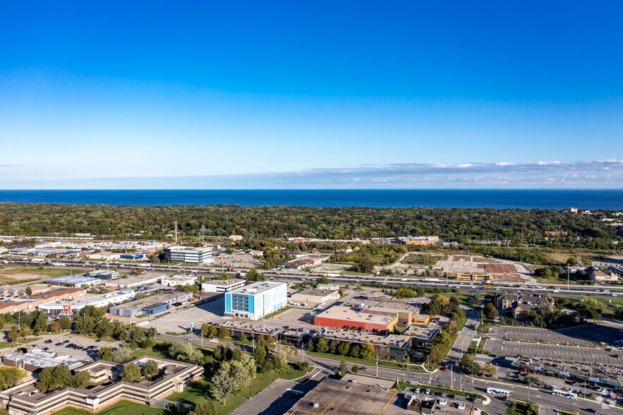 More Photos Of 418-438 Iroquois Shore Rd, Oakville Office For Lease