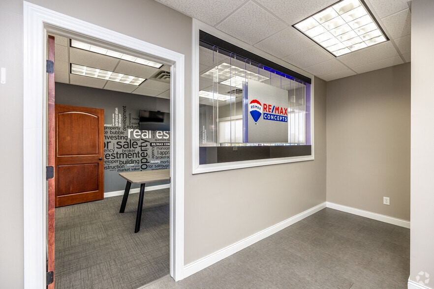 Photo of 1st Floor Ste Whole Bldg