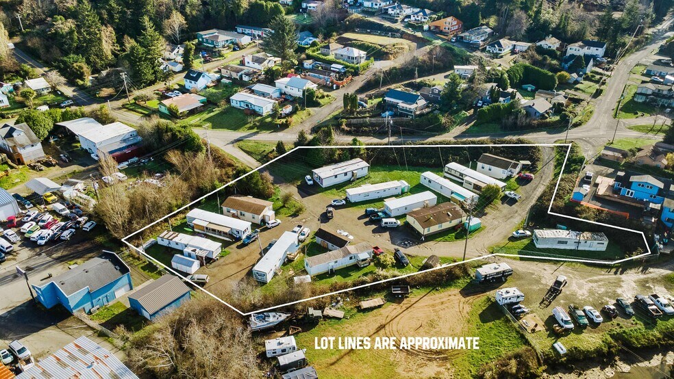 More Photos Of 93531 Coal Bank Ln, Coos Bay Manufactured Housing Mobile Home Park For Sale