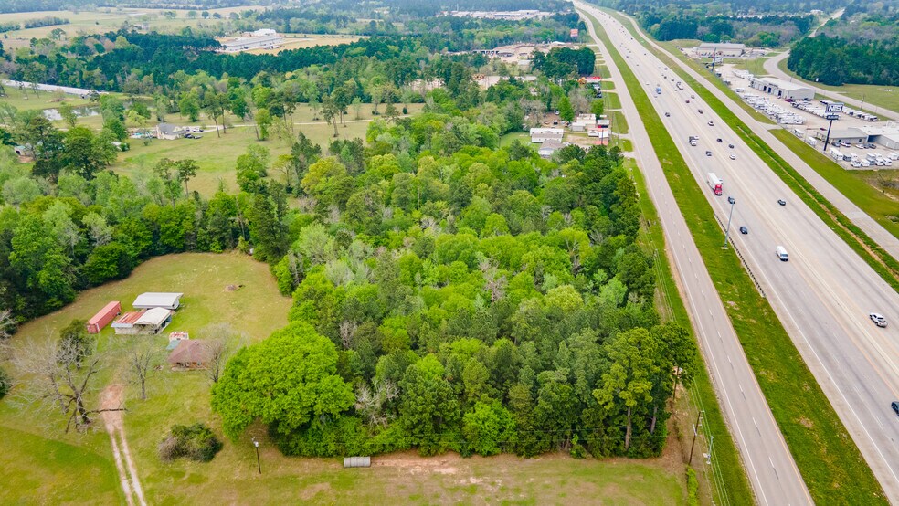 More Photos Of TBD Interstate 45 N, Willis Land For Sale