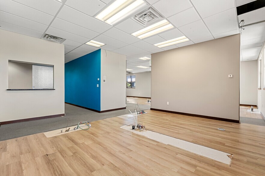 More Photos Of 734 N Wilcox St, Castle Rock Storefront Retail Office For Lease