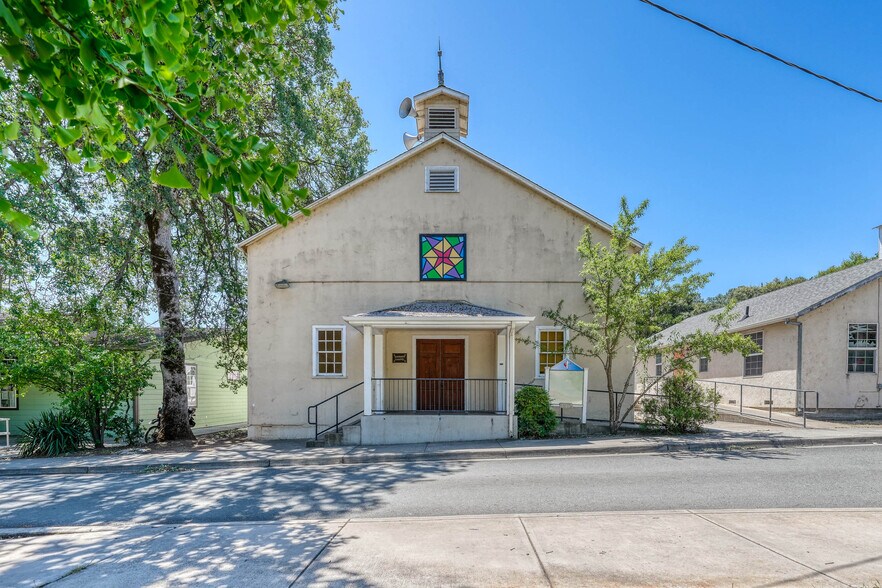 More Photos Of 12487 The Plaza, Clearlake Oaks Religious Facility For Sale