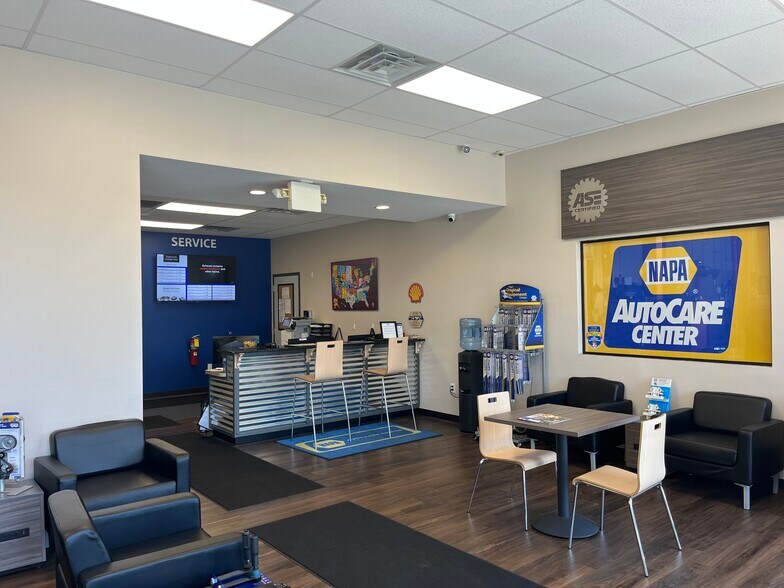 More Photos Of 2800 Browns Bridge Rd, Gainesville Auto Repair For Sale