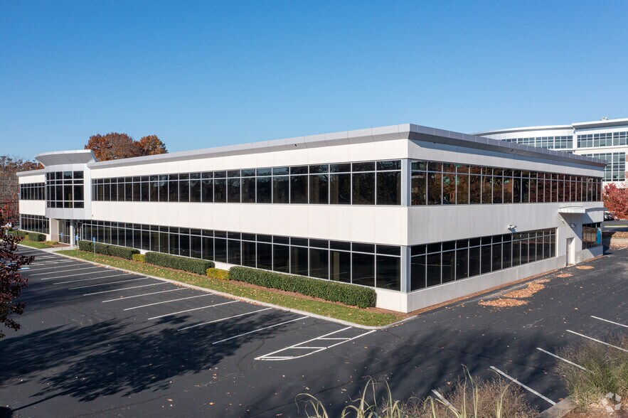 More Photos Of 76 Blanchard Rd, Burlington Office For Lease
