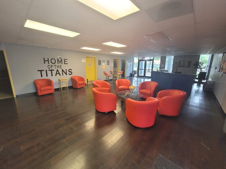 More Photos Of 3020 NW 33rd Ave, Fort Lauderdale Specialty For Sale