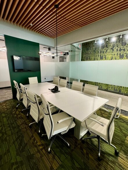 More Photos Of 1515 Central Pky, Eagan Medical For Lease