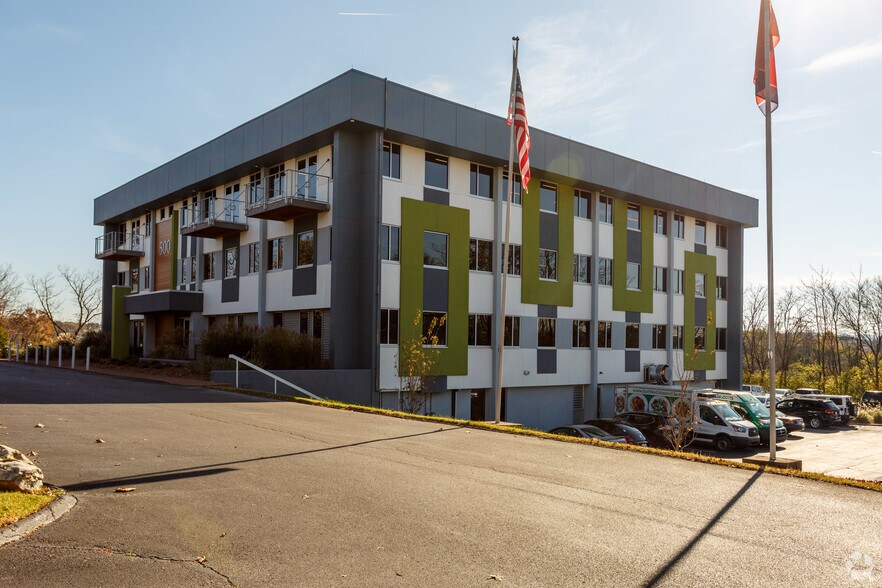More Photos Of 500 Interstate Blvd S, Nashville Office For Lease