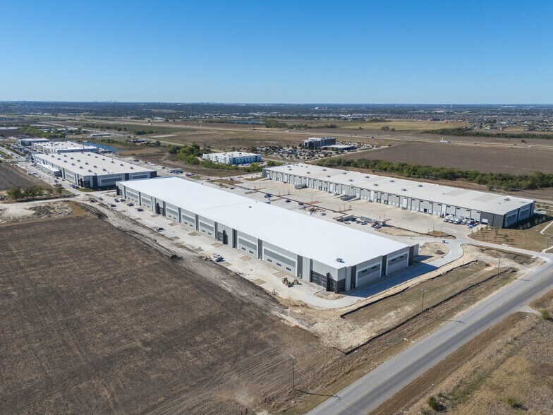 More Photos Of Innovation Blvd, Hutto Distribution For Lease