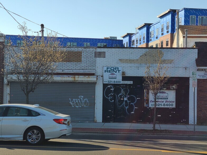 More Photos Of 1668-1672 Union Blvd, Bay Shore Storefront For Lease