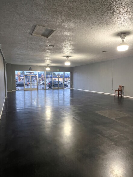 More Photos Of 799-803 S Long Beach Blvd, Compton Storefront For Sale