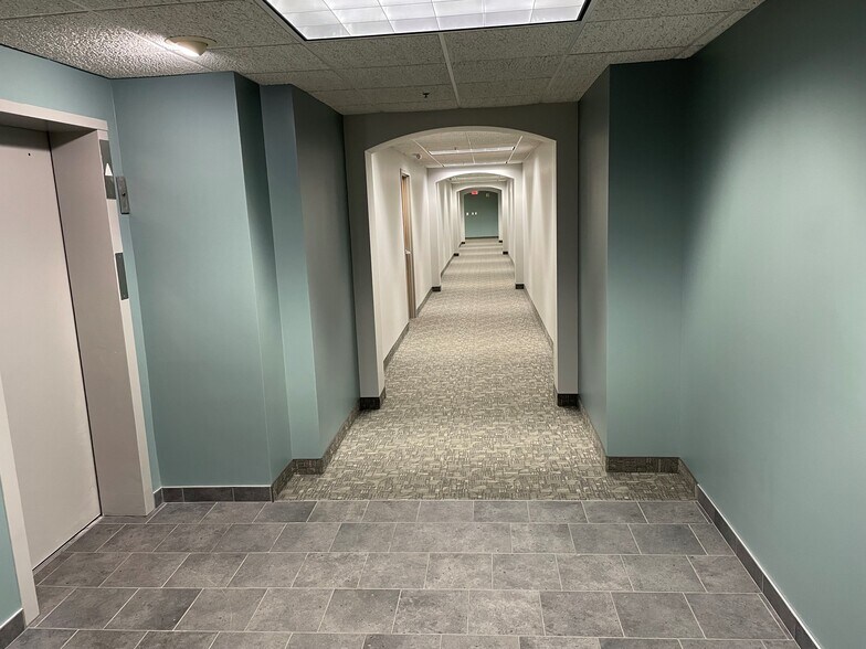More Photos Of 6040 Earle Brown Dr, Brooklyn Center Office For Lease