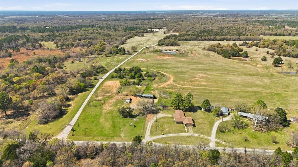 More Photos Of 2548 County Road 2690, Alvord Land For Sale