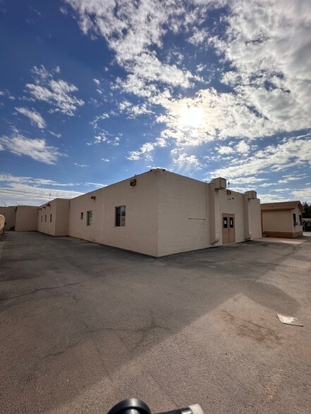 More Photos Of 7722 North Loop Dr, El Paso Specialty For Sale