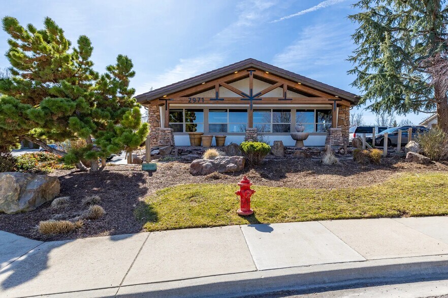 More Photos Of 2971 E Copper Point Dr, Meridian Office For Sale