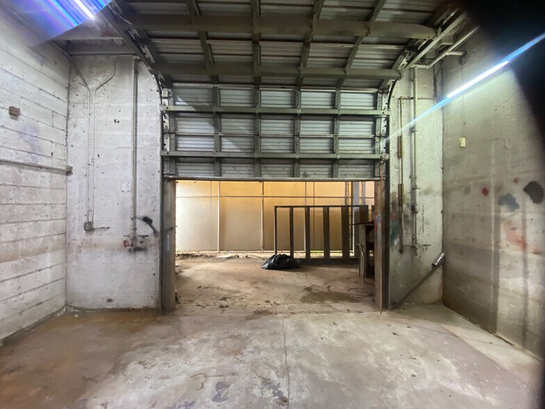 More Photos Of 340 SW 21st Ter, Fort Lauderdale Warehouse For Lease