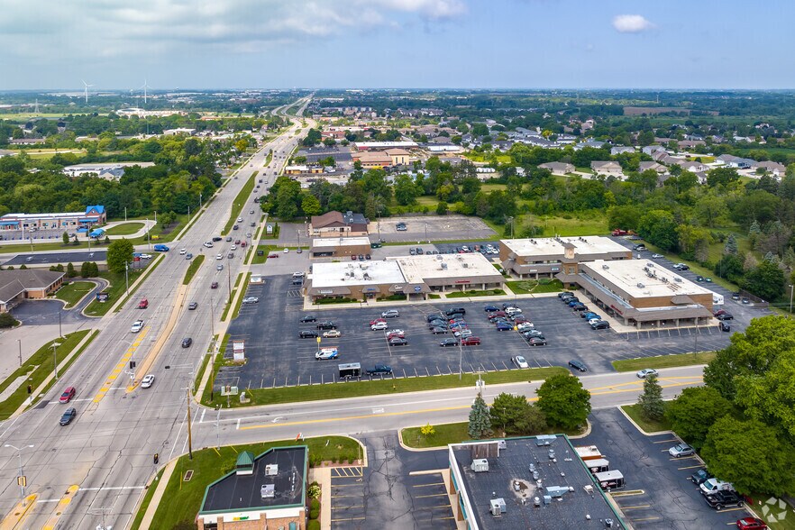 More Photos Of 6220 Washington Ave, Racine Freestanding For Lease