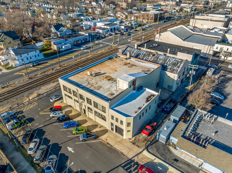 More Photos Of 807 Summerfield Ave, Asbury Park Warehouse For Lease